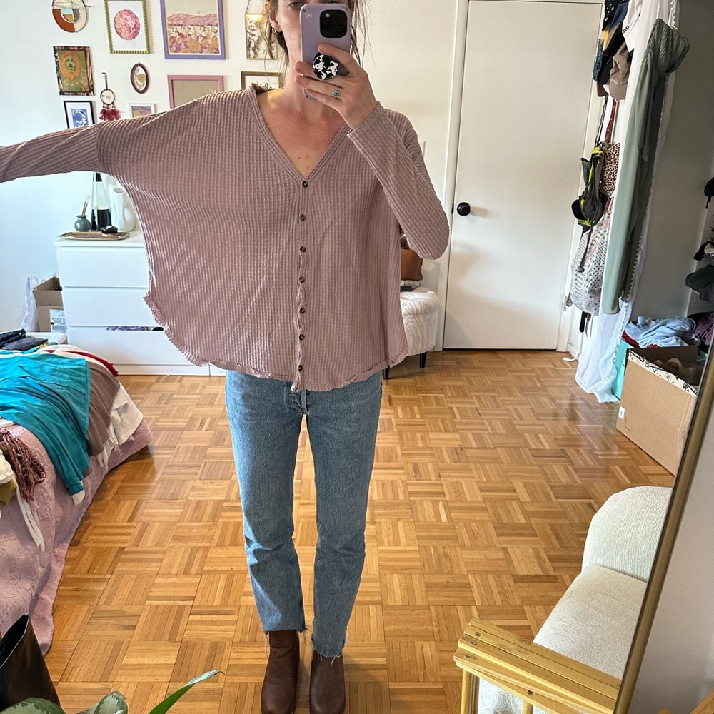 Urban Outffiters/ under the stars mauve waffle top